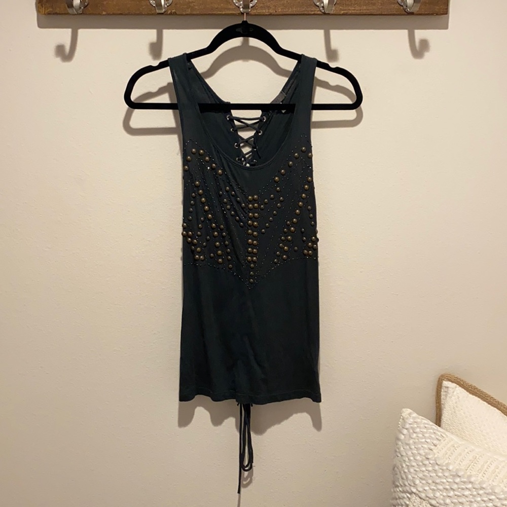 Studded tank
